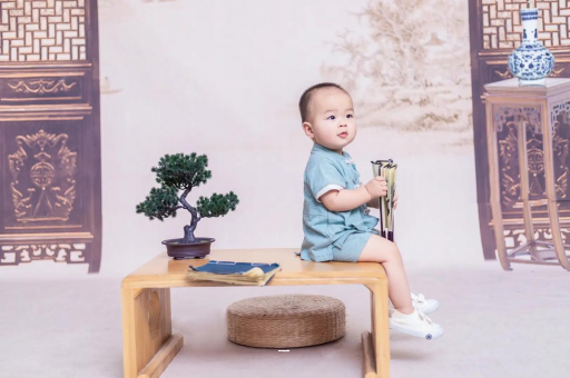 兰州宝宝几个月可以笑出声